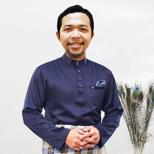 Ade - Guru photoshop - Kecamatan Jambi Luar Kota
