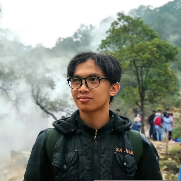 Arie - Guru ekonomi - Kecamatan Cangkuang