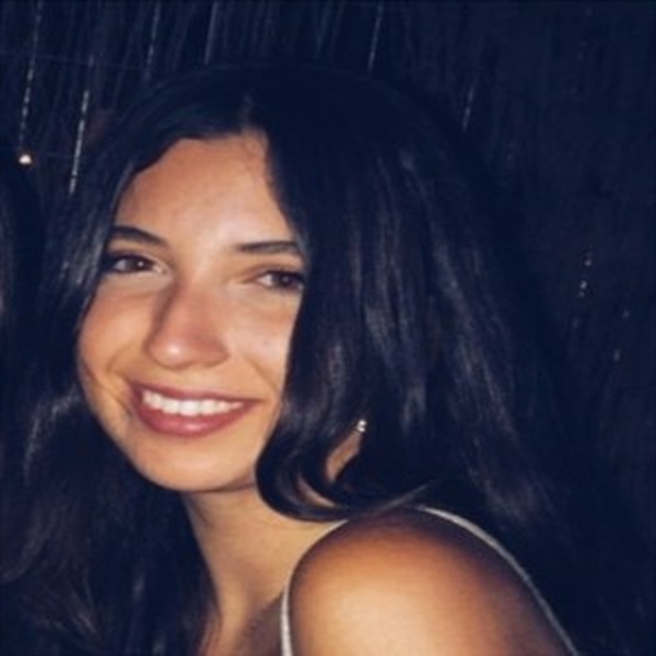 Valeria - tutor académico - Las Rozas de Madrid