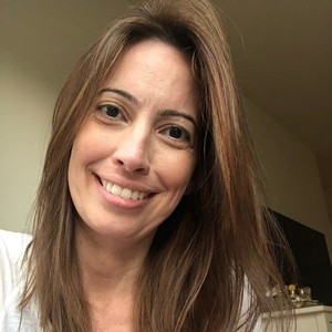Viviane - Prof de português para estrangeiros - Maia