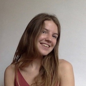 Adélaïde - Insegnante di ripetizioni - Bologna