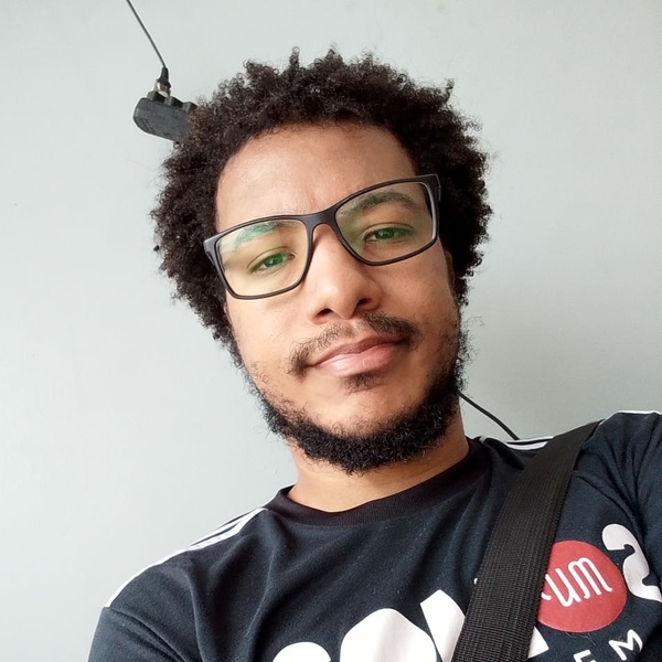 Jéferson - Professor de português - João Soares