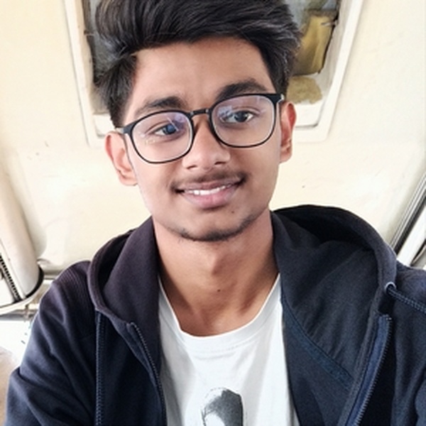 Aayush Kumar - Python tutor - Kukas