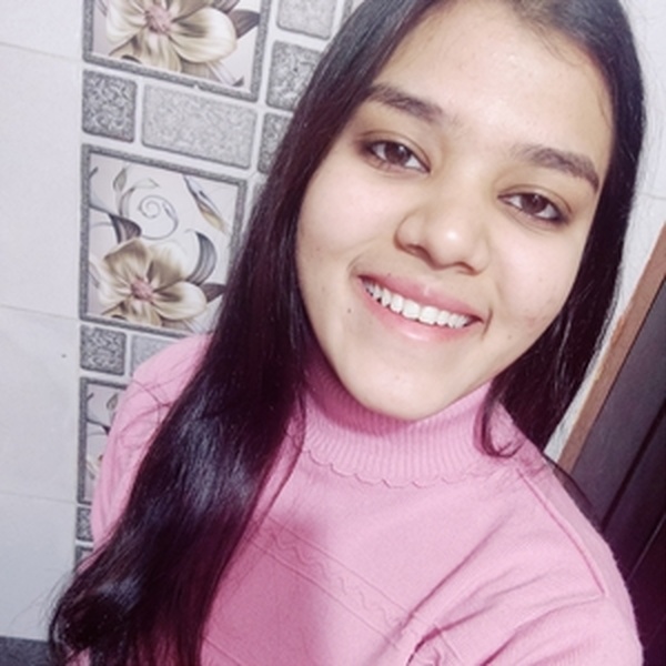 Mansi - Maths tutor - Nagpur