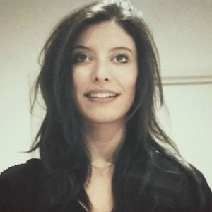 Emma - Prof d'initiation informatique - Paris