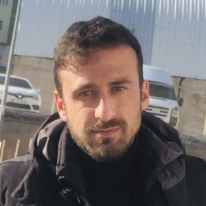 Uğur - Tarih öğretmeni - 