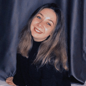 Zeynep - İtalyanca öğretmeni - İstanbul