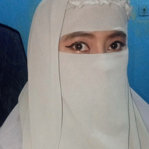 Na Nur - Guru grammar bahasa inggris - Kecamatan Cikarang Barat