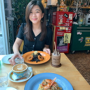 Sabrina - Chinese tutor - Cardiff