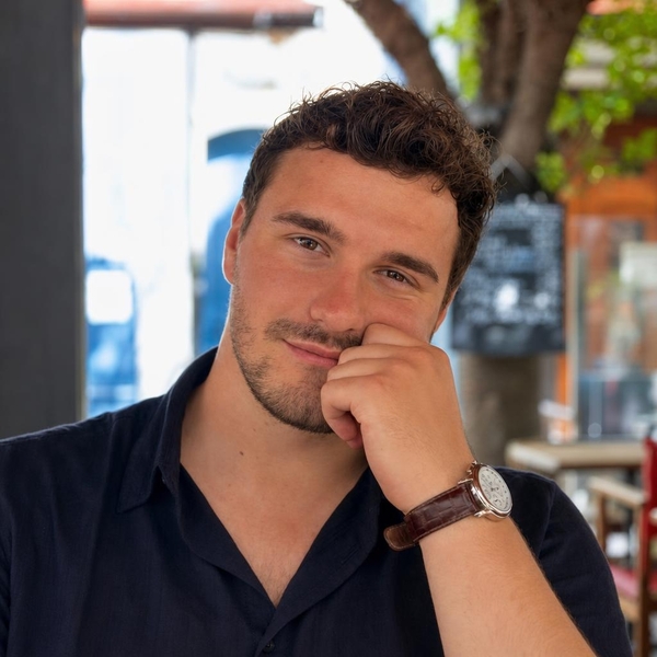Simon - Prof d'aide à la rédaction de cv - lettre de motivation - Pontault-Combault
