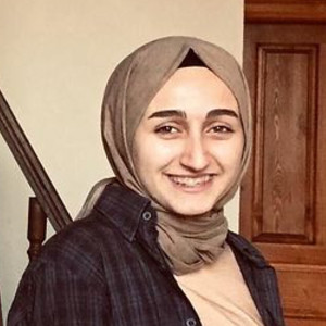 Merve - İngilizce konuşma becerileri öğretmeni - İzmit