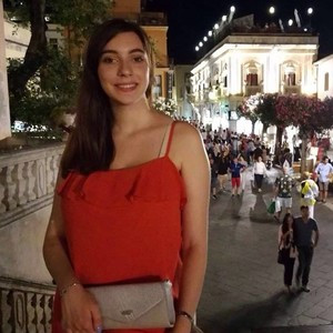 Martina - Insegnante di ripetizioni - Catania