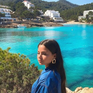 Louise - Prof d'anglais - Conflans-Sainte-Honorine