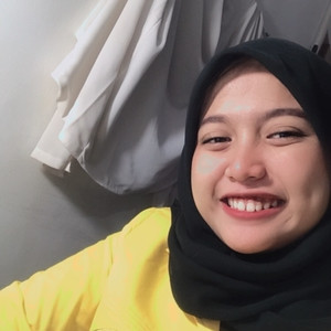 Siska - Guru ekonomi - Kecamatan Cipayung