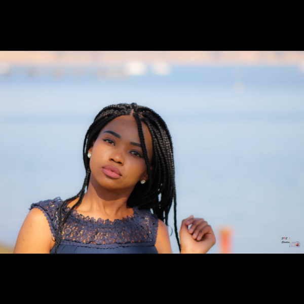 Sithembinkosi - English tutor - Stanger