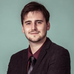 Pursue - English tutor - Preston