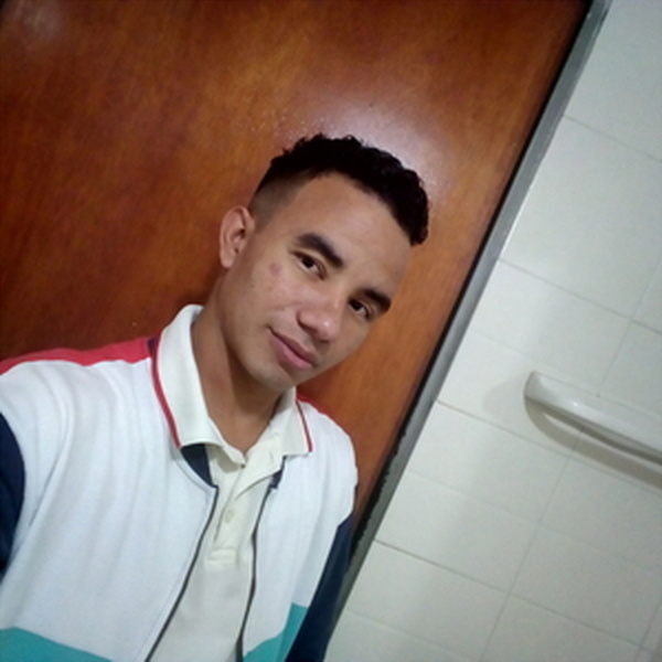 Juan - tutor académico - Floridablanca