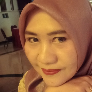 Yuli - Guru kosa kata - bahasa inggris - Kecamatan Rappocini