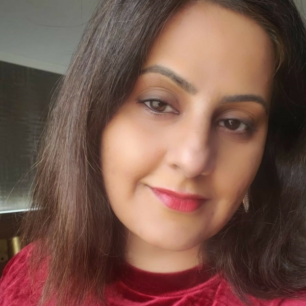 Asma - Maths tutor - Milton