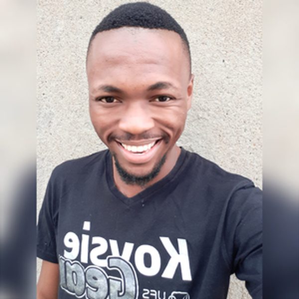 Sanele - English listening teacher - Watersmeet