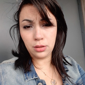 Sarra - Prof d'arabe - Fontaine-l'Évêque