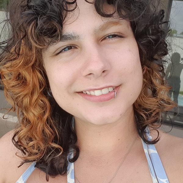 Marcela - Prof de inglês - Centro
