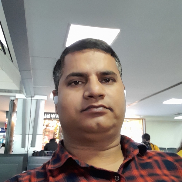 Dinesh Kumar - Physics tutor - Delhi