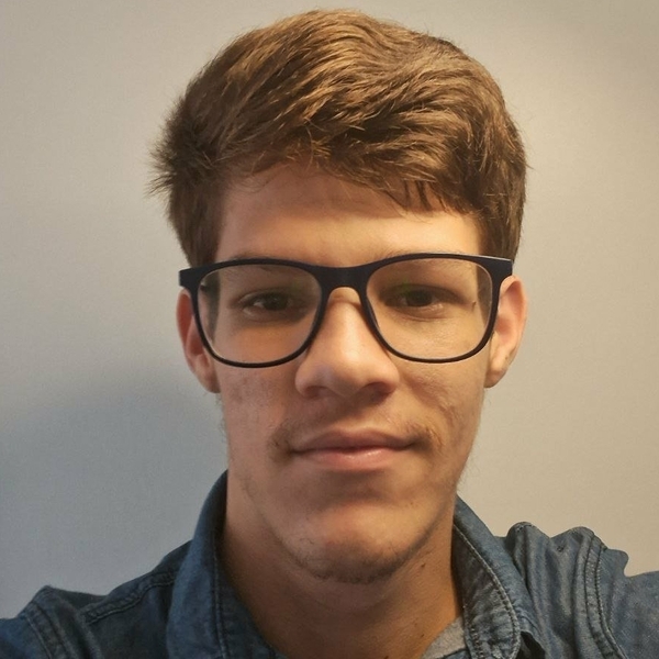 Gabriel - Prof de programação - Salvador