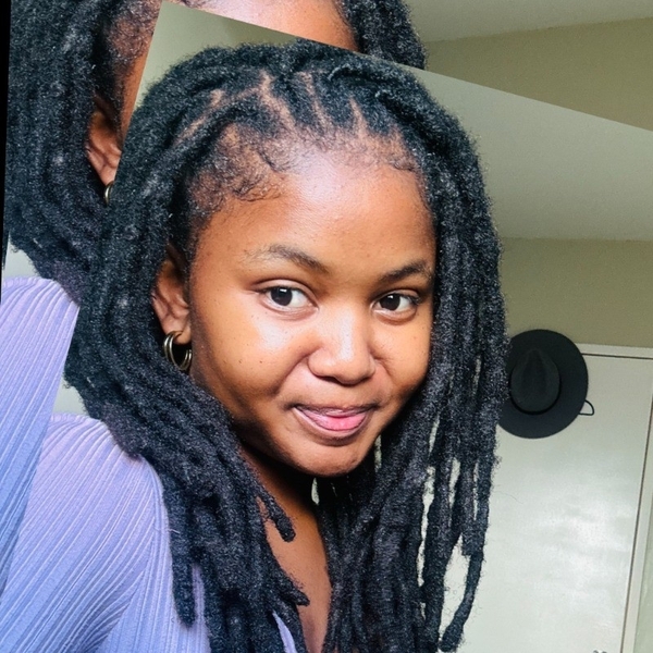 Ayakha - Other languages tutor - Cape Town