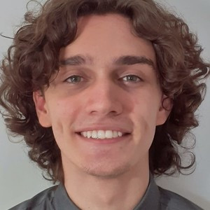 Arthur - Professor de biologia - Jacarepaguá