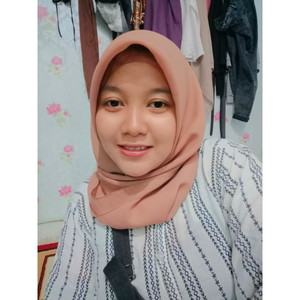 Mega - Guru bahasa inggris - Kecamatan Pinang