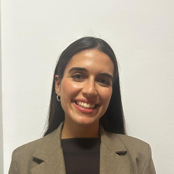 Giorgia - Insegnante di aiuto compiti - Genova