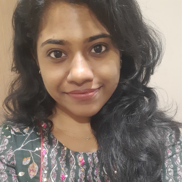 Keerthana - English tutor - Pune