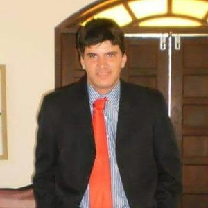 Carlos - Professor de redação - Rio de Janeiro