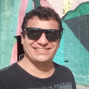 Fabio - Prof de viola - Niterói