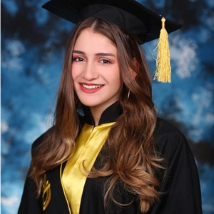 Ezgi Deniz - Englischlehrerin - Hamburg