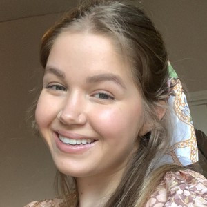 Isabelle - Singing tutor - Southampton