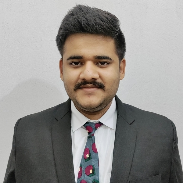 Divyank - Computer programming teacher - Mumbai