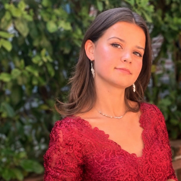 Isabelle - Prof d'aide aux devoirs - Ferney-Voltaire