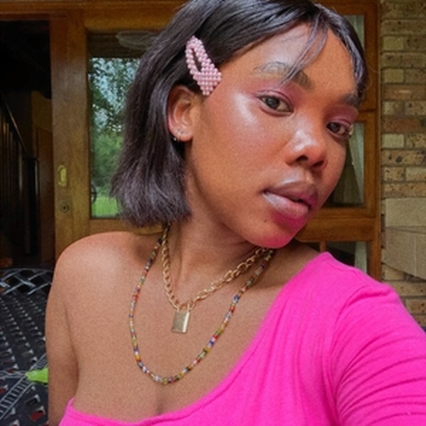Nompilo - English listening teacher - Springs