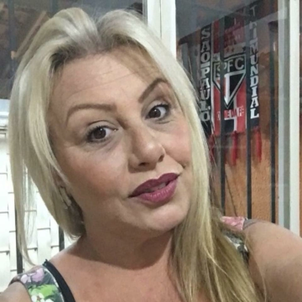 Carolina - Prof de redação - Campinas