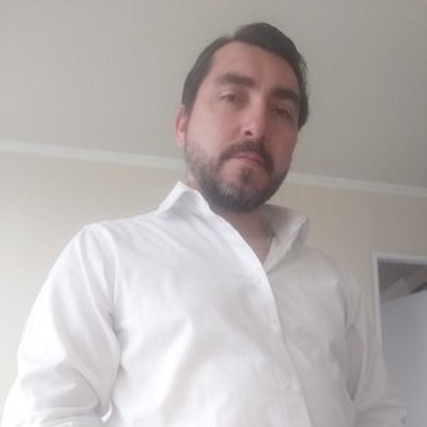 Wladimir - Profesor de ciencias sociales - Santiago