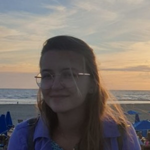 Juliette - Prof de maths - Québec