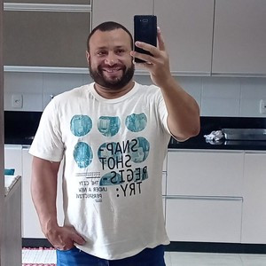 Jeferson Bueno - Professor de português para estrangeiros - Petrópolis