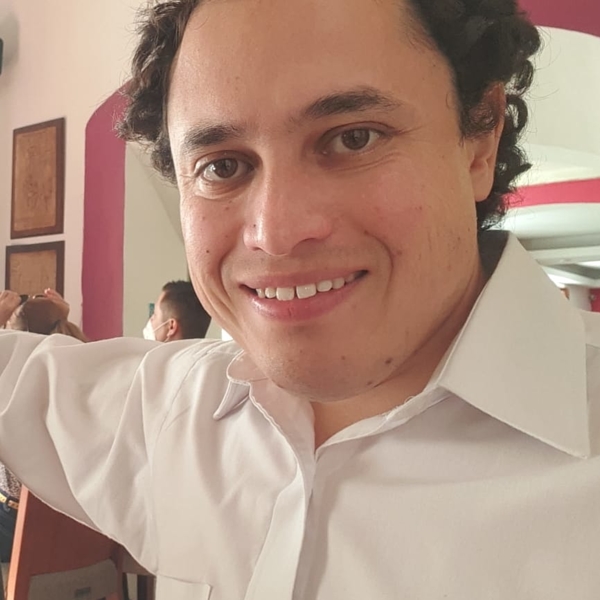 Joaquín Andrés - Profe de economía - Pocitos, Aguascalientes