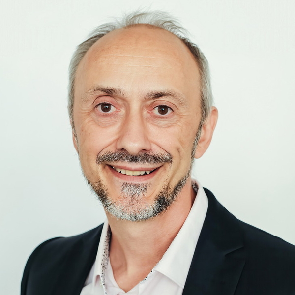 Emmanuel - Prof d'initiation informatique - Bordeaux