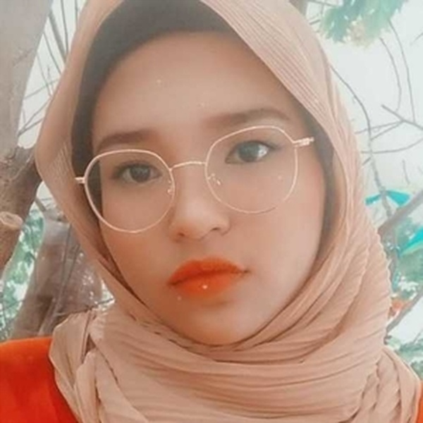 Nur - Malay teacher - Pasir Gudang