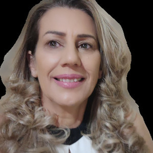 Angela - Professor de Alfabetização - 