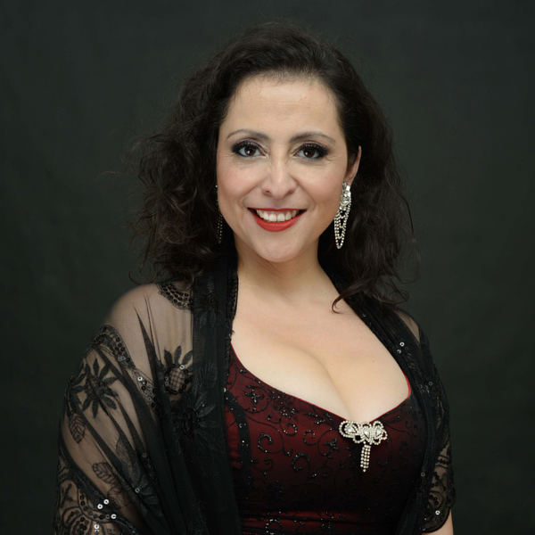 Claudia Catalina - Prof canto - Santiago