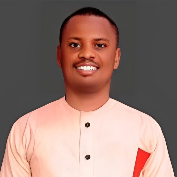Mbaegbu - Computer programming tutor - Abuja